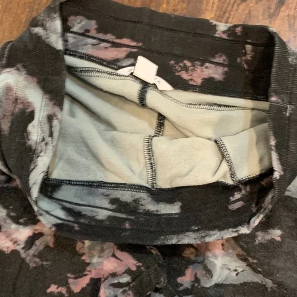 Athleta Black and Pink Camo Joggers - Picture 5 of 6